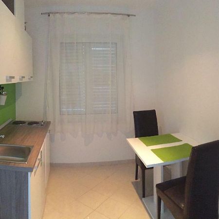 Apartmani Irena Jezevac Krk Island Exterior foto